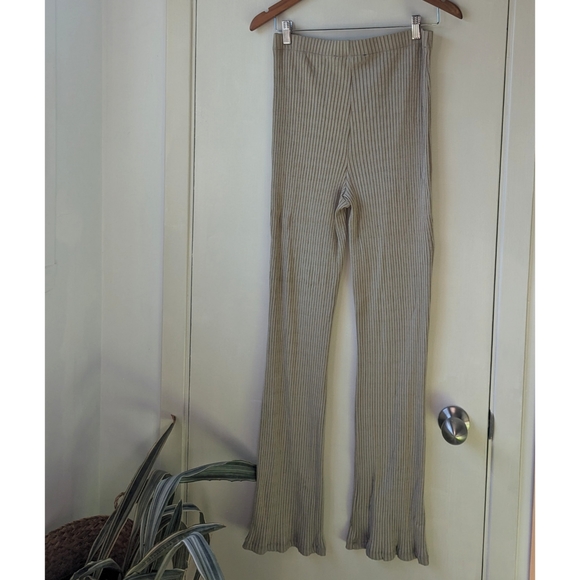 French Connection Ribbed Flared Leggings - Picture 2 of 7